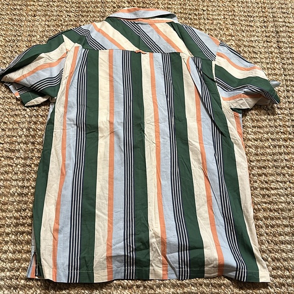 Hurley Button Down Shirt - Picture 4 of 4